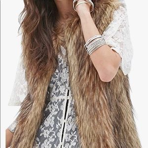 XXL FAUX FUR VEST By Tanming